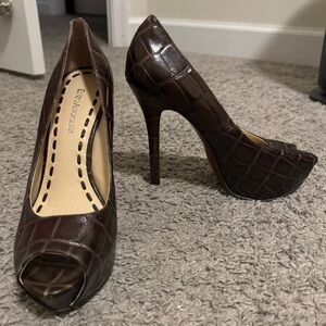 Enzo Angiolini Brown Quilted Peep-Toe Heels
